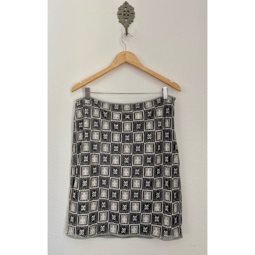 NWT Sophie Max • Josseline Crochet Lace Pencil Skirt